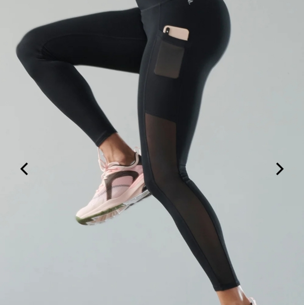 Green Fabletics- Mesh 3/4 power hold cropped leggings size 4